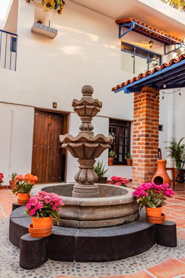 Casa De Hospedaje -La Abadia De San Pedro Guadalajara Esterno foto