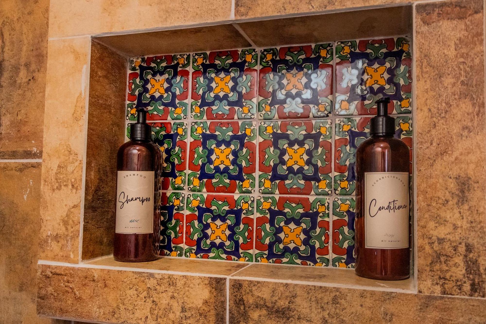 Casa De Hospedaje -La Abadia De San Pedro Guadalajara Esterno foto