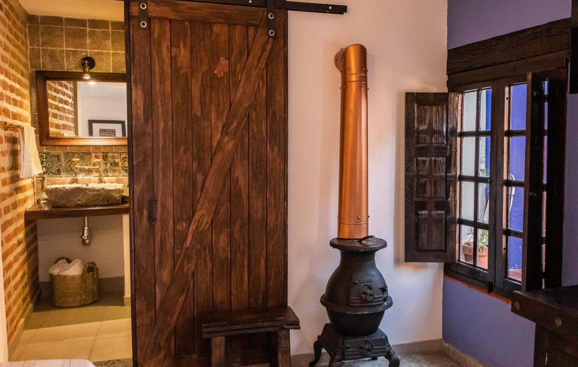 Casa De Hospedaje -La Abadia De San Pedro Guadalajara Esterno foto