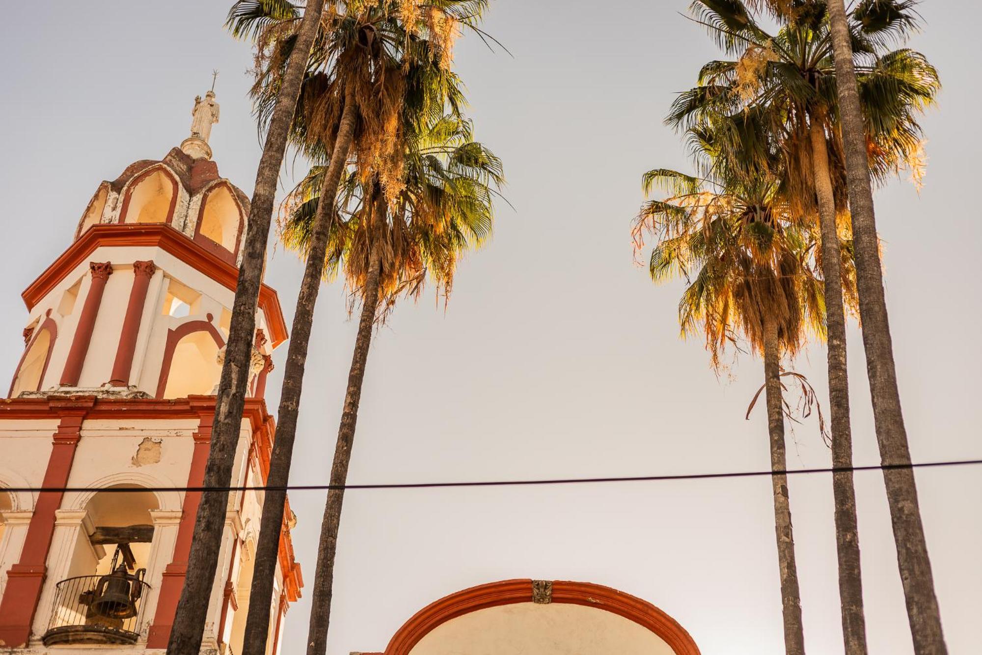 Casa De Hospedaje -La Abadia De San Pedro Guadalajara Esterno foto